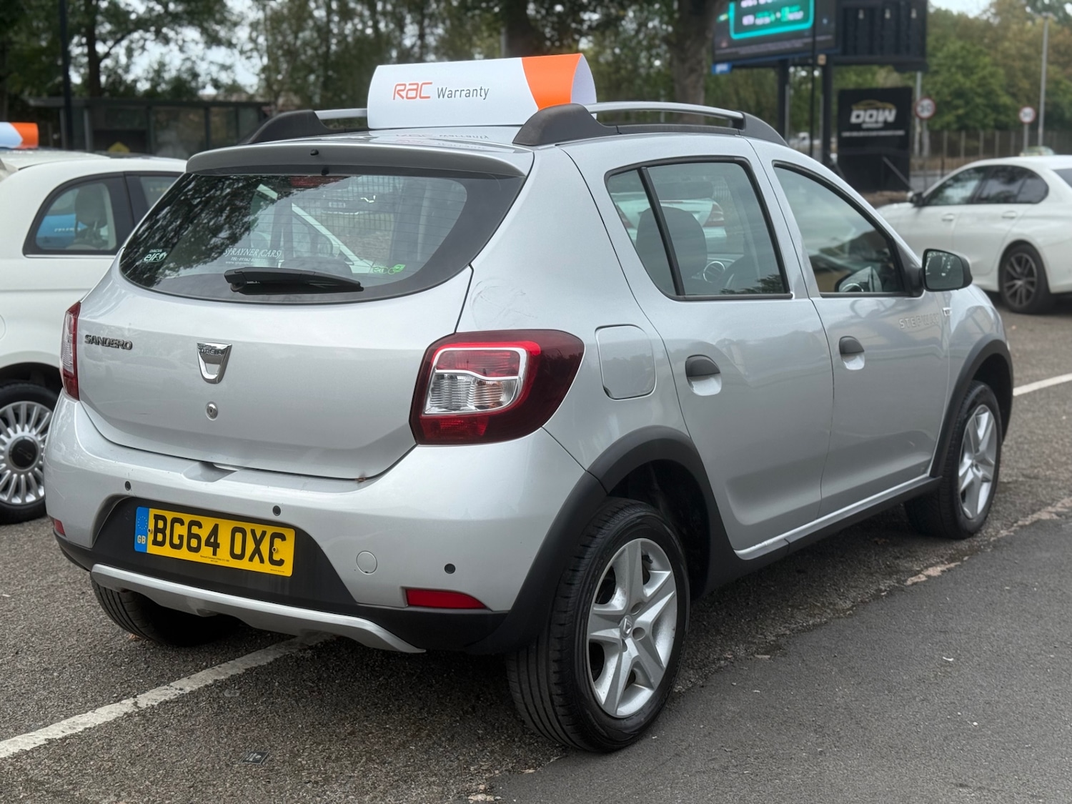 Used Dacia Sandero Stepway 2014 for sale - 76618897: Photo 4