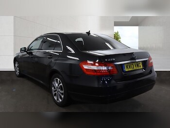 Used Mercedes-Benz E Class 2013 for sale - 78460941: Photo