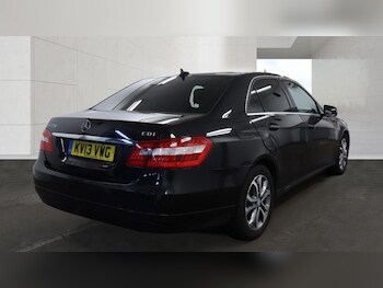Used Mercedes-Benz E Class 2013 for sale - 78460941: Photo