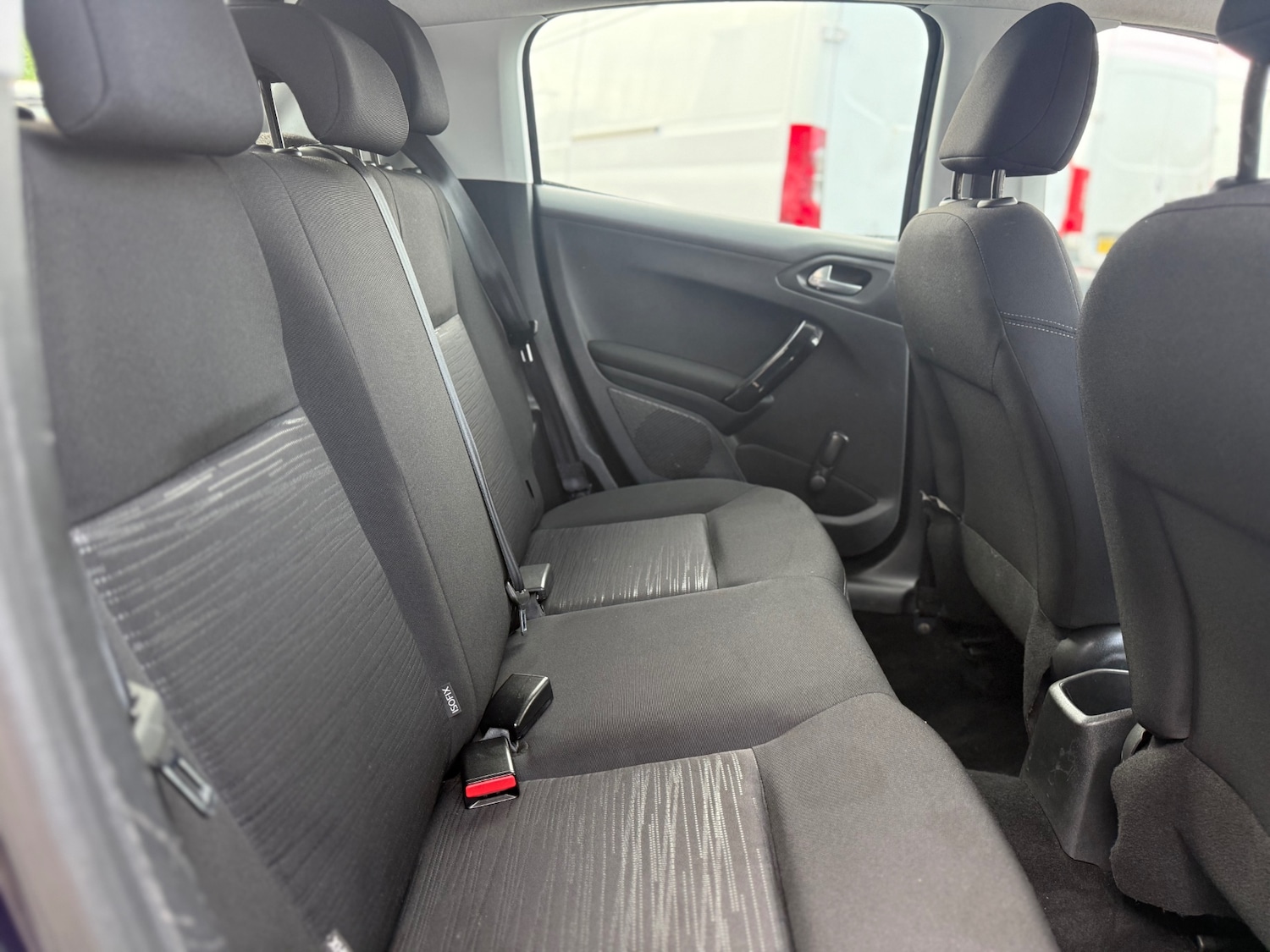 Used Peugeot 208 2018 for sale - 77549069: Photo 9