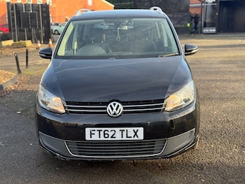 Used Volkswagen Touran 2012 for sale - 76941909: Photo