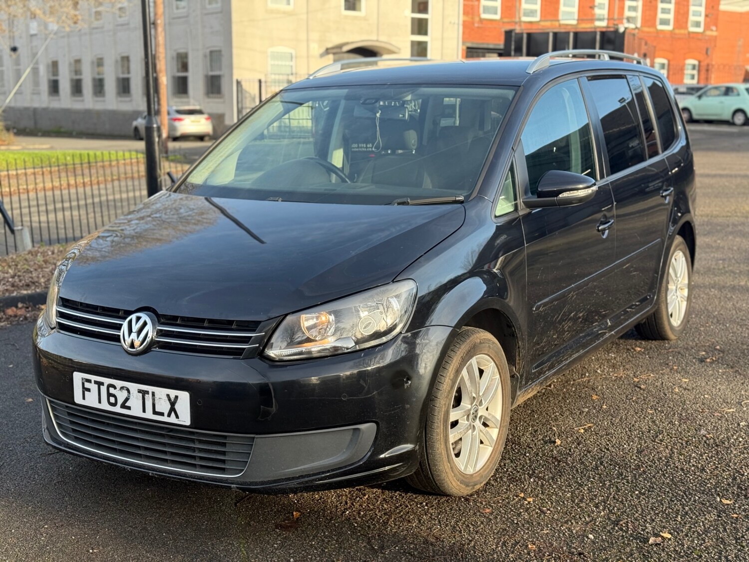 Used Volkswagen Touran 2012 for sale - 76941909: Photo 3
