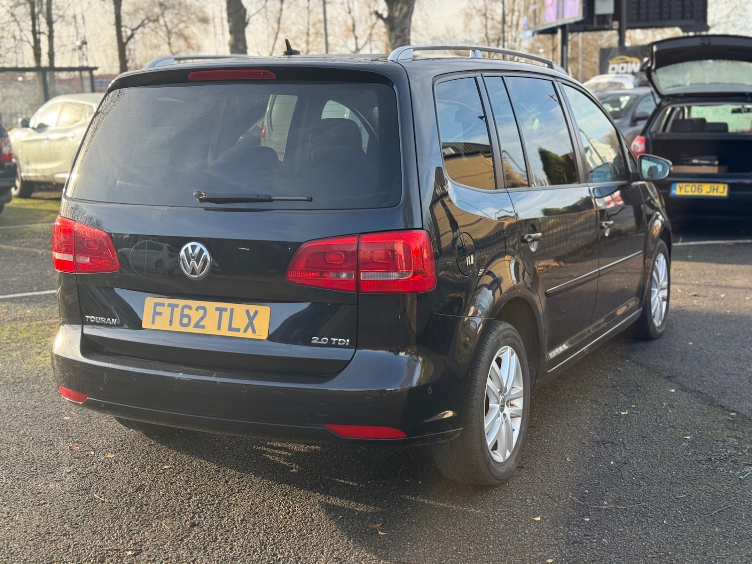 Used Volkswagen Touran 2012 for sale - 76941909: Photo 7