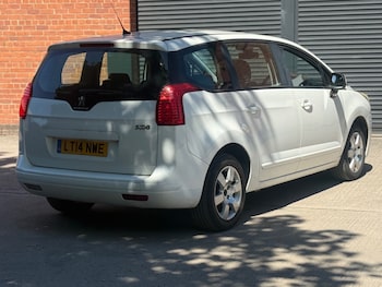 Used Peugeot 5008 2014 for sale - 78740653: Photo