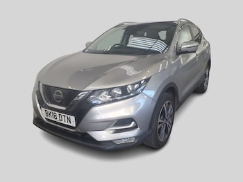 Used Nissan Qashqai 2018 for sale - 76837372: Photo
