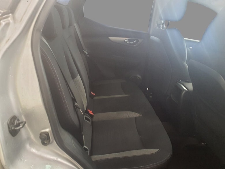 Used Nissan Qashqai 2018 for sale - 76837372: Photo 6