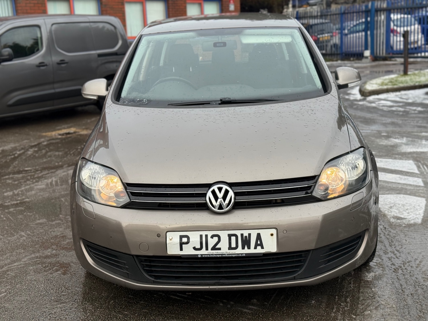 Used Volkswagen Golf Plus 2012 for sale - 77128313: Photo 2