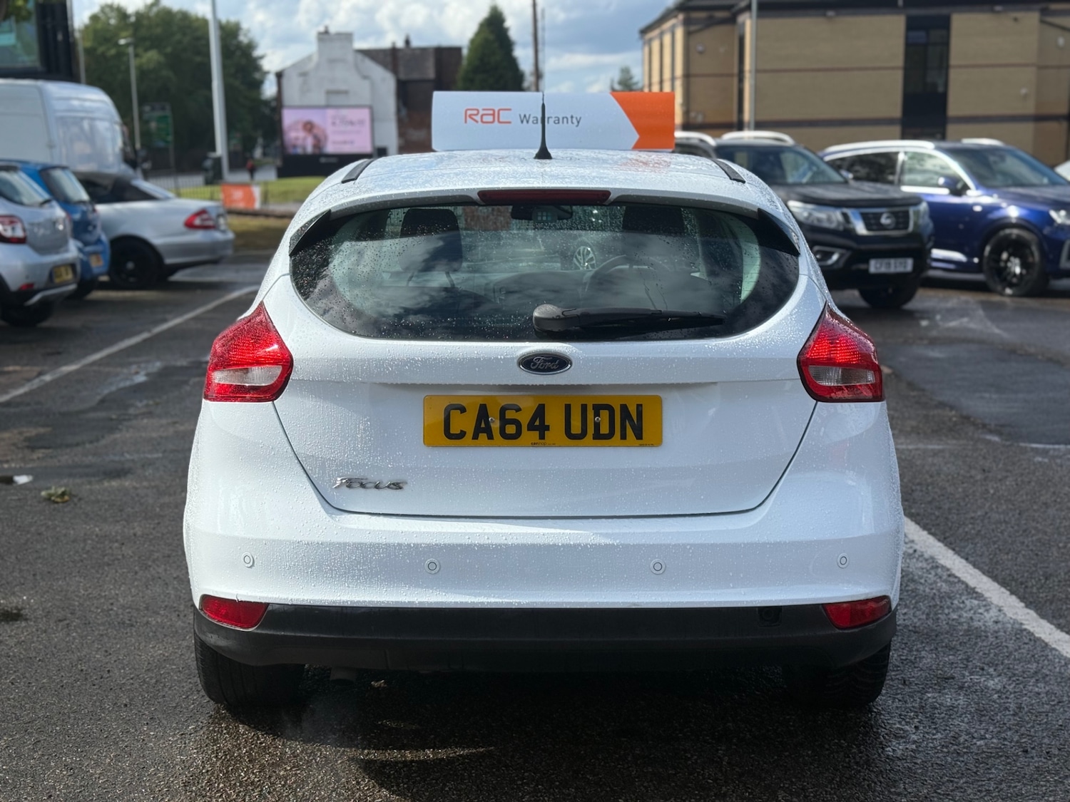 Used Ford Focus 2015 for sale - 76541622: Photo 2