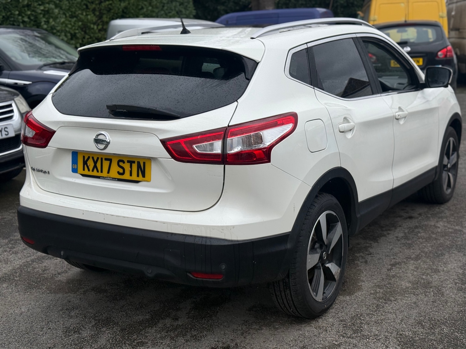 Used Nissan Qashqai 2017 for sale - 77549068: Photo 4