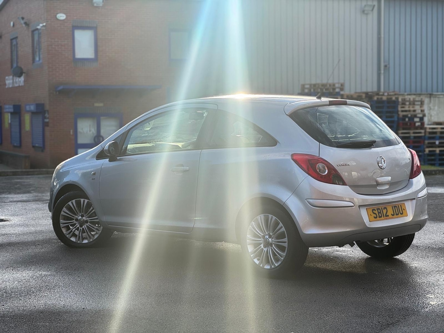 Used Vauxhall Corsa 2012 for sale - 77426219: Photo 4