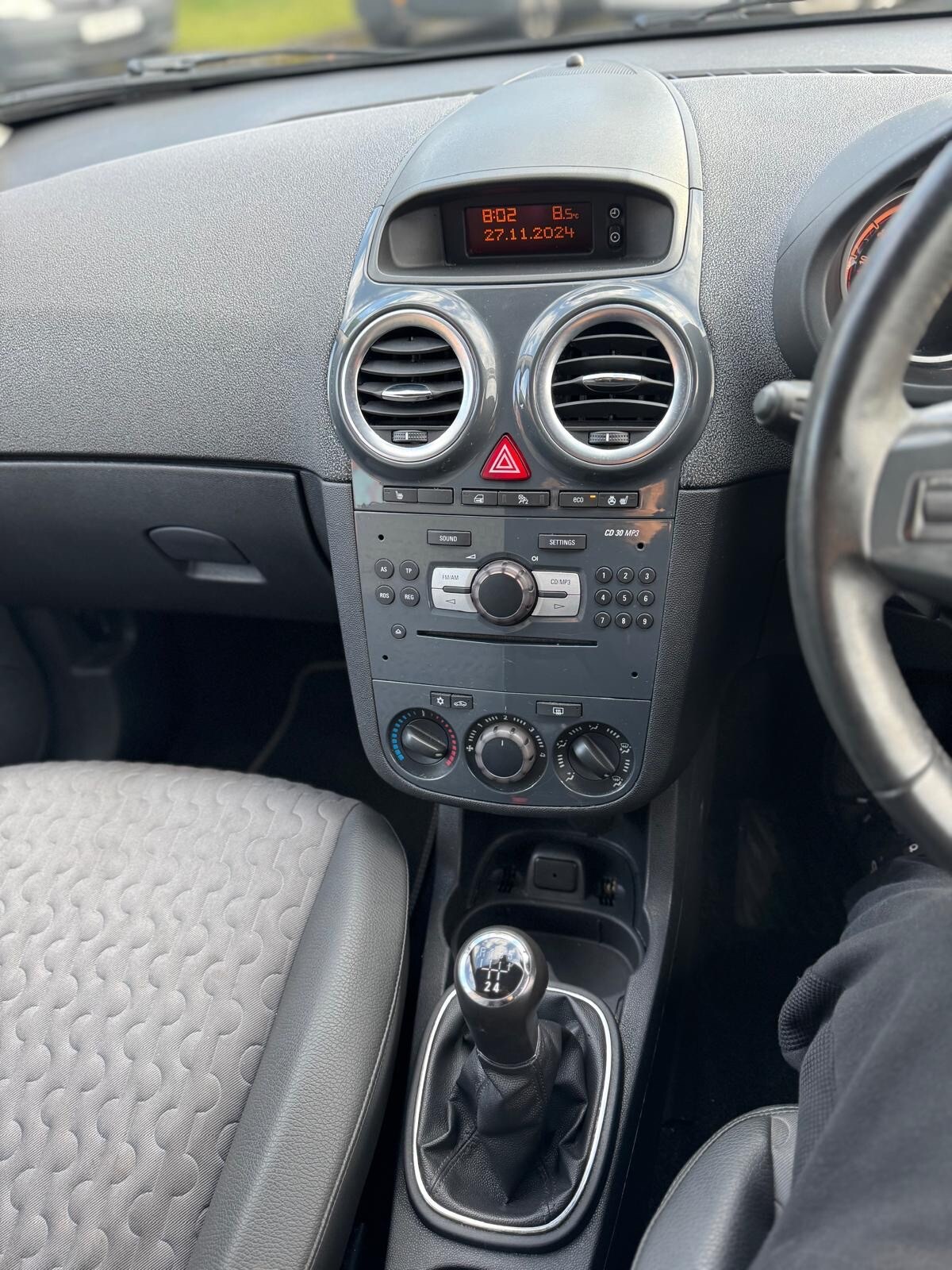 Used Vauxhall Corsa 2012 for sale - 77426219: Photo 8