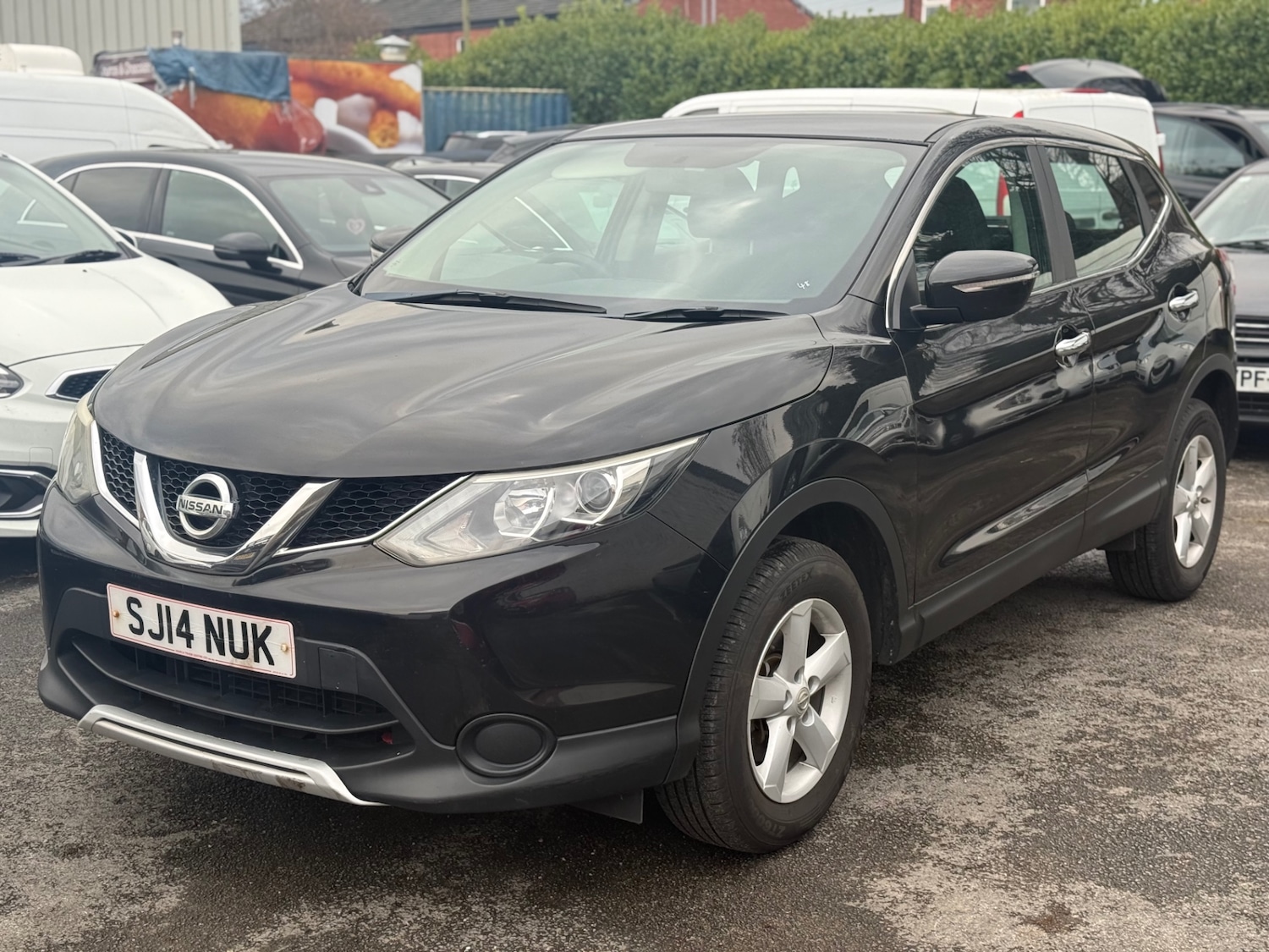 Used Nissan Qashqai 2014 for sale - 77495742: Photo 3