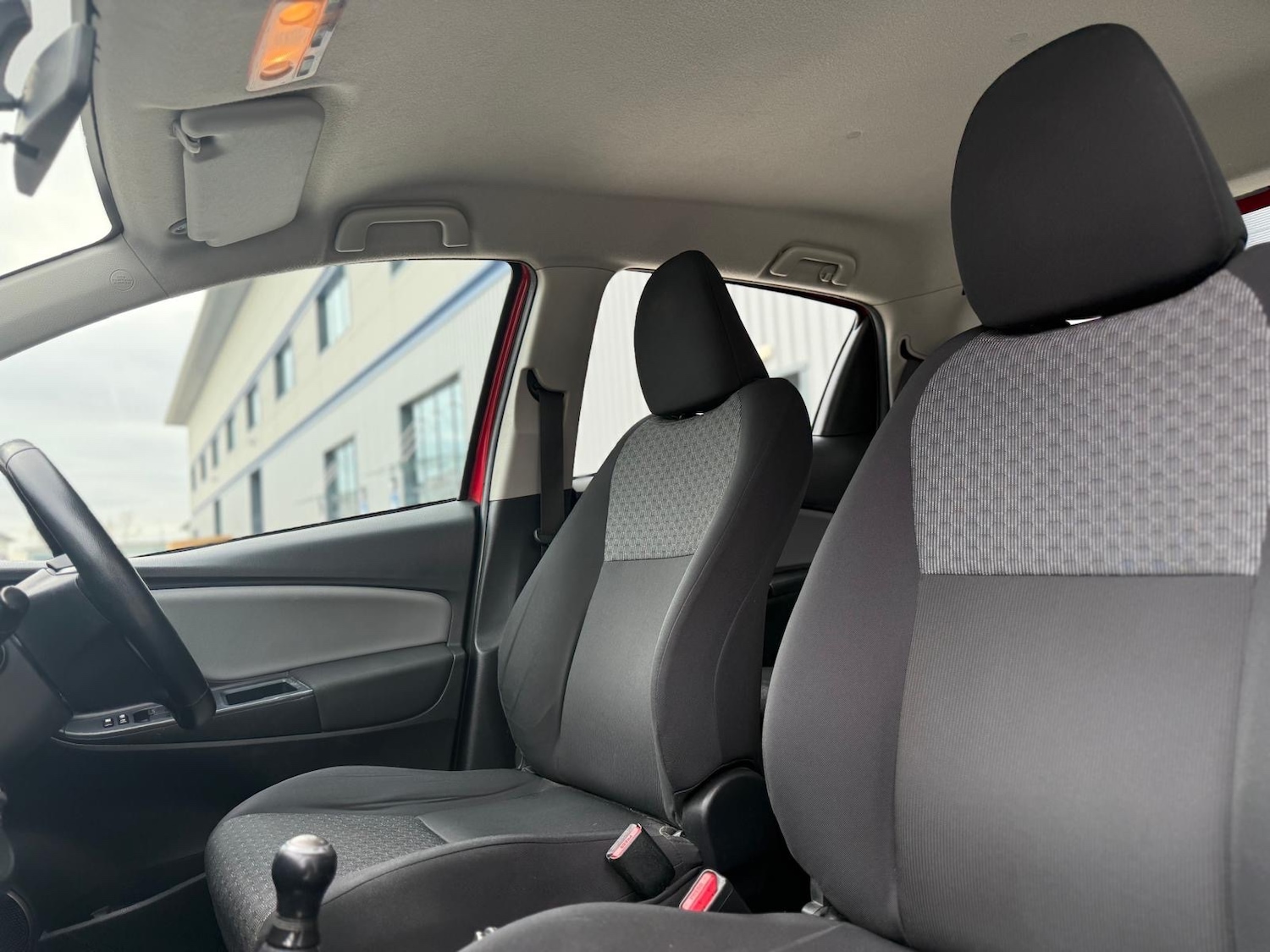 Used Toyota Yaris 2016 for sale - 76591923: Photo 19