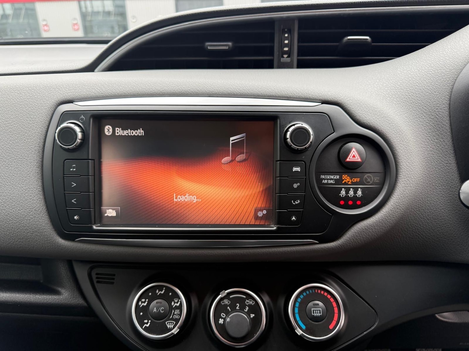 Used Toyota Yaris 2016 for sale - 76591923: Photo 22