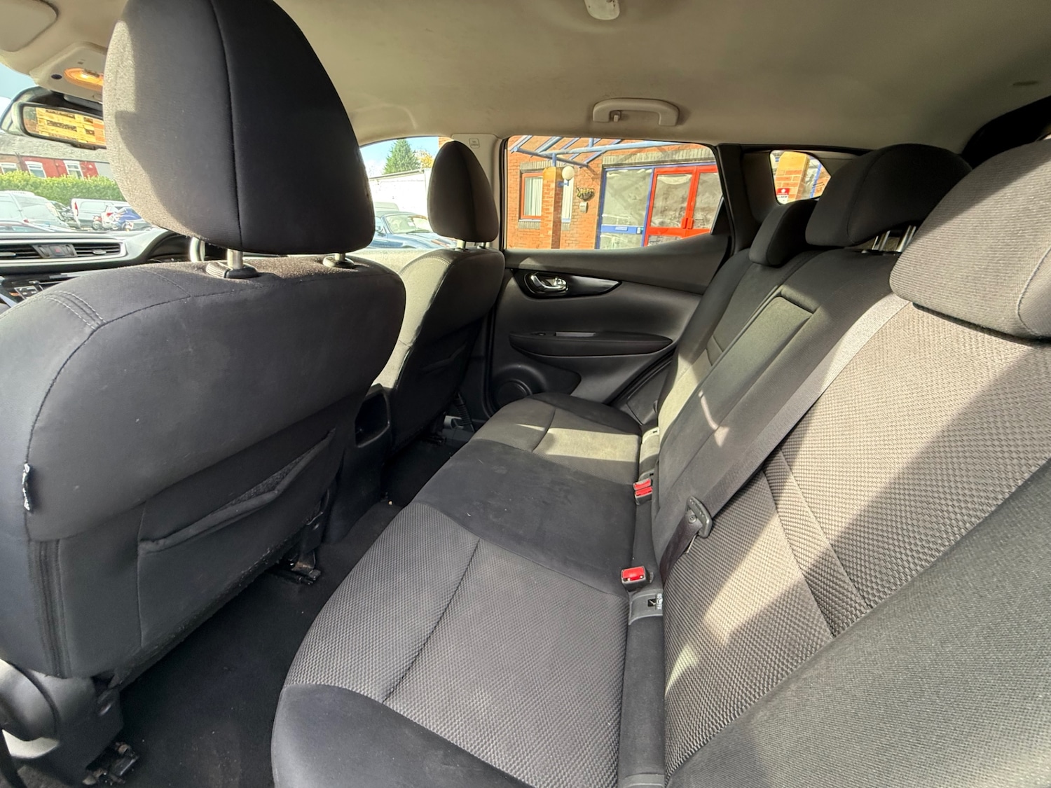 Used Nissan Qashqai 2015 for sale - 76548083: Photo 11