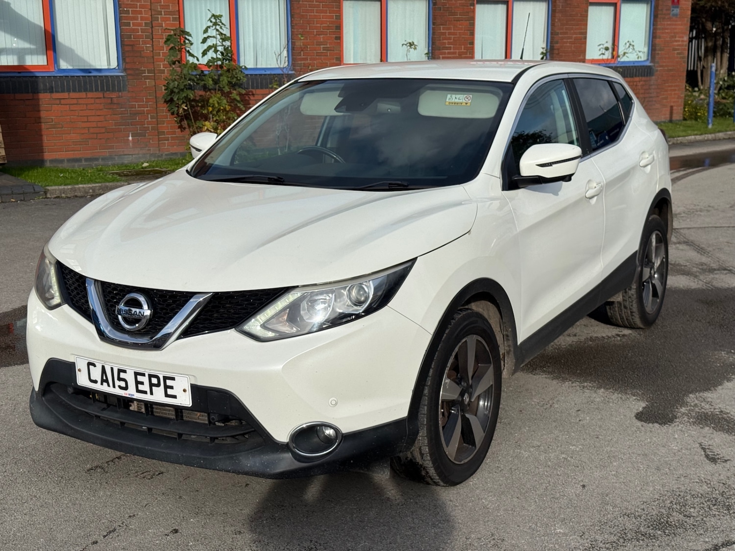 Used Nissan Qashqai 2015 for sale - 76548083: Photo 2