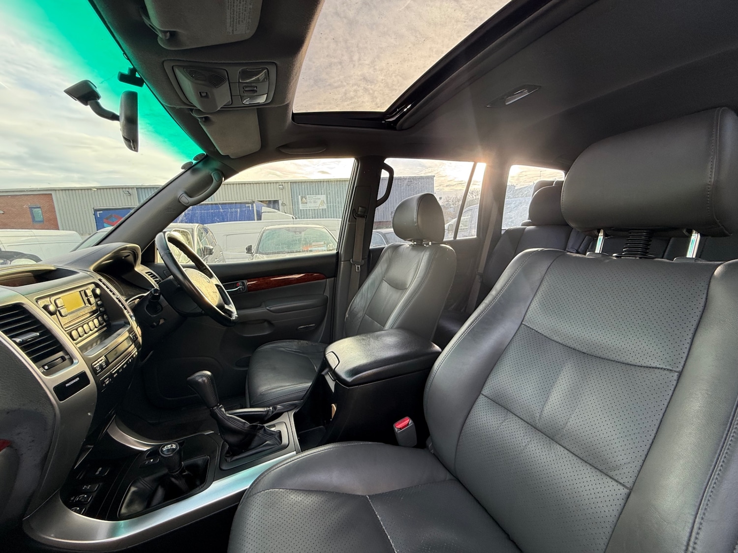 Used Toyota Land Cruiser 2006 for sale - 77200861: Photo 13