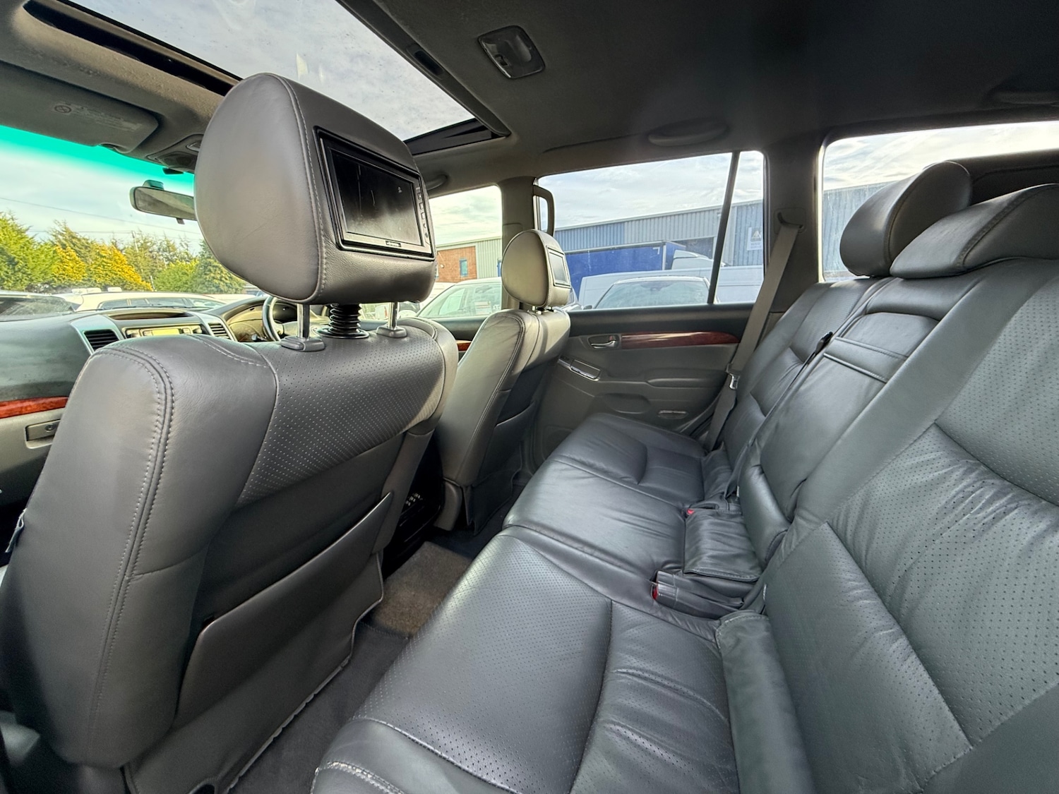 Used Toyota Land Cruiser 2006 for sale - 77200861: Photo 14