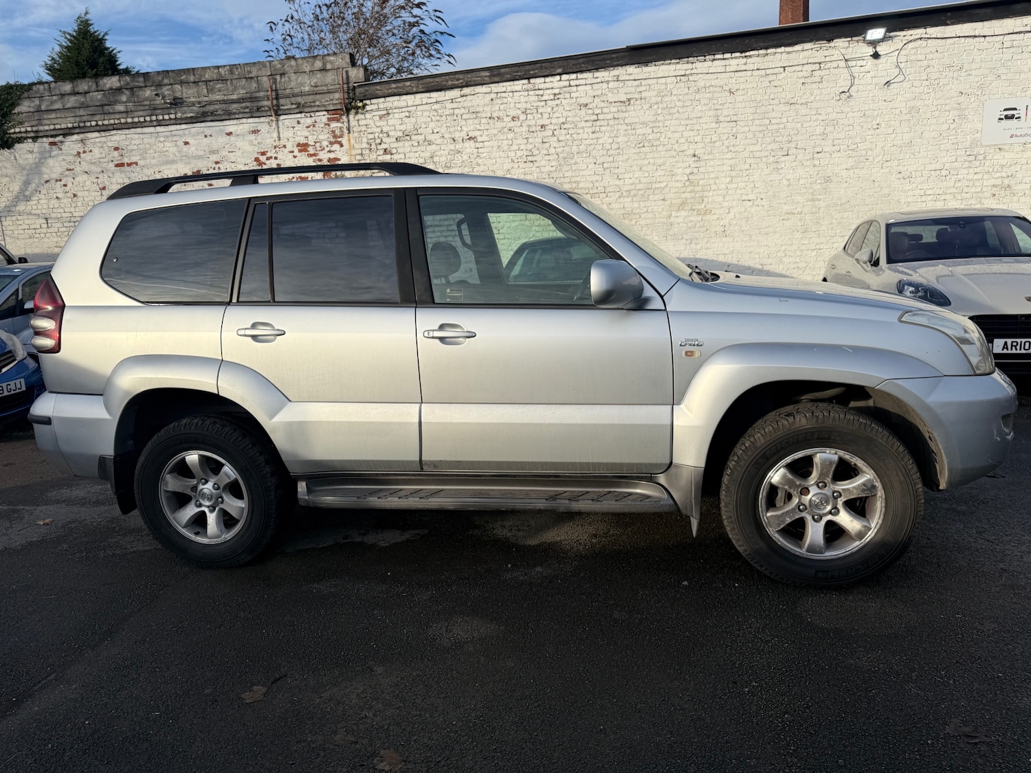 Used Toyota Land Cruiser 2006 for sale - 77200861: Photo 7