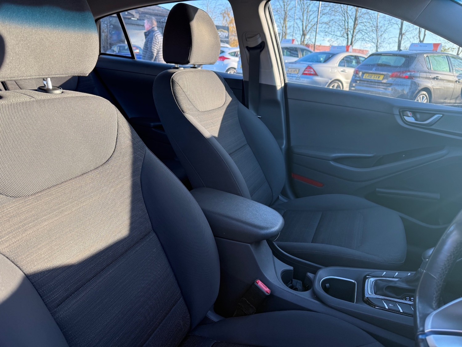 Used Hyundai IONIQ 2017 for sale - 76643706: Photo 10