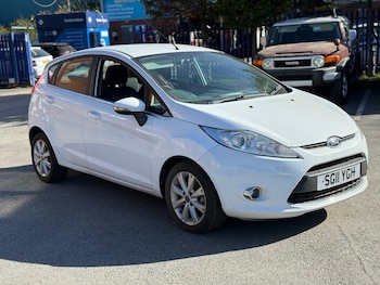 2011 (11) - 1.25 Zetec 5dr [82]