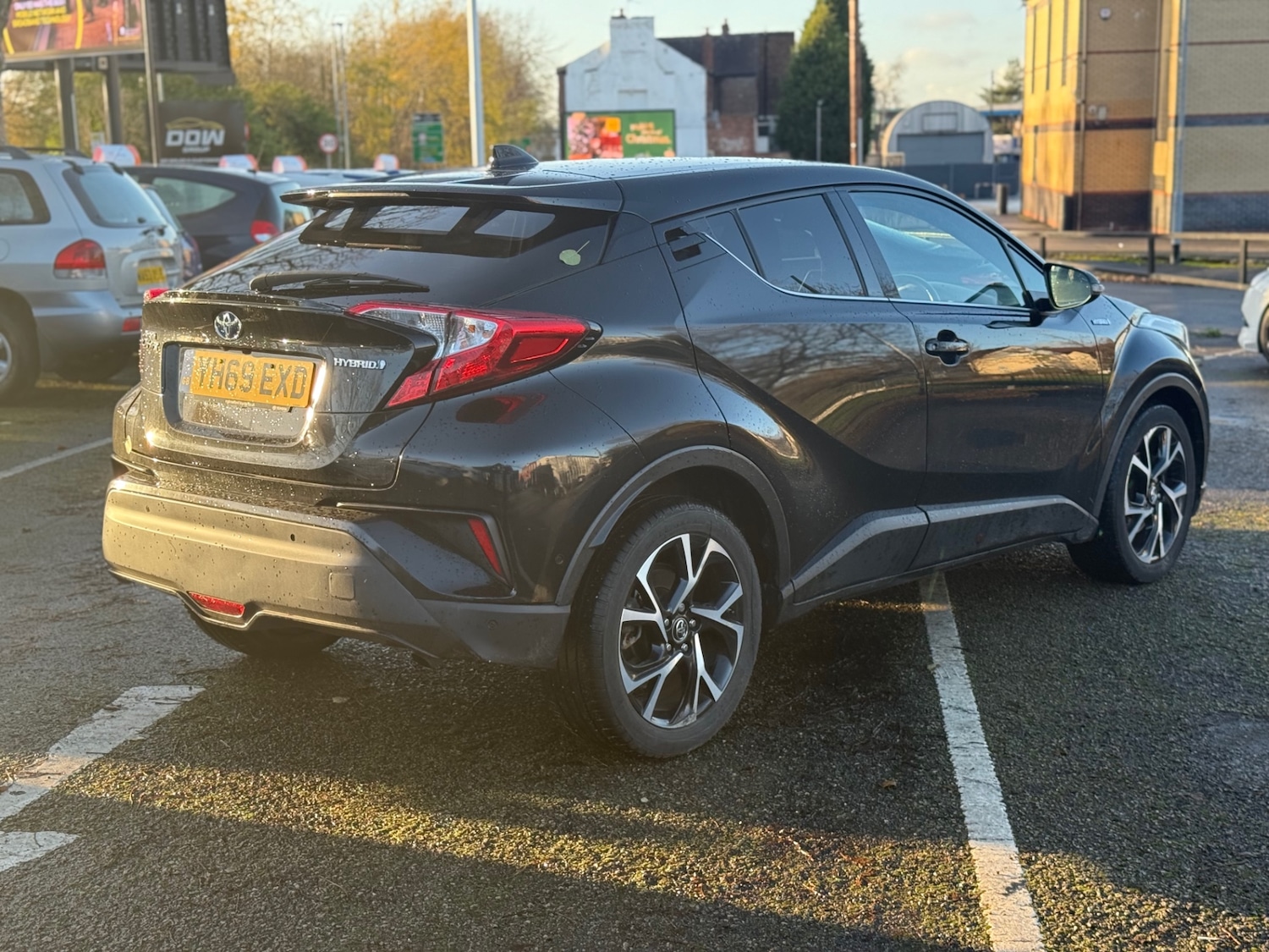 Used Toyota C-HR 2019 for sale - 76738608: Photo 5