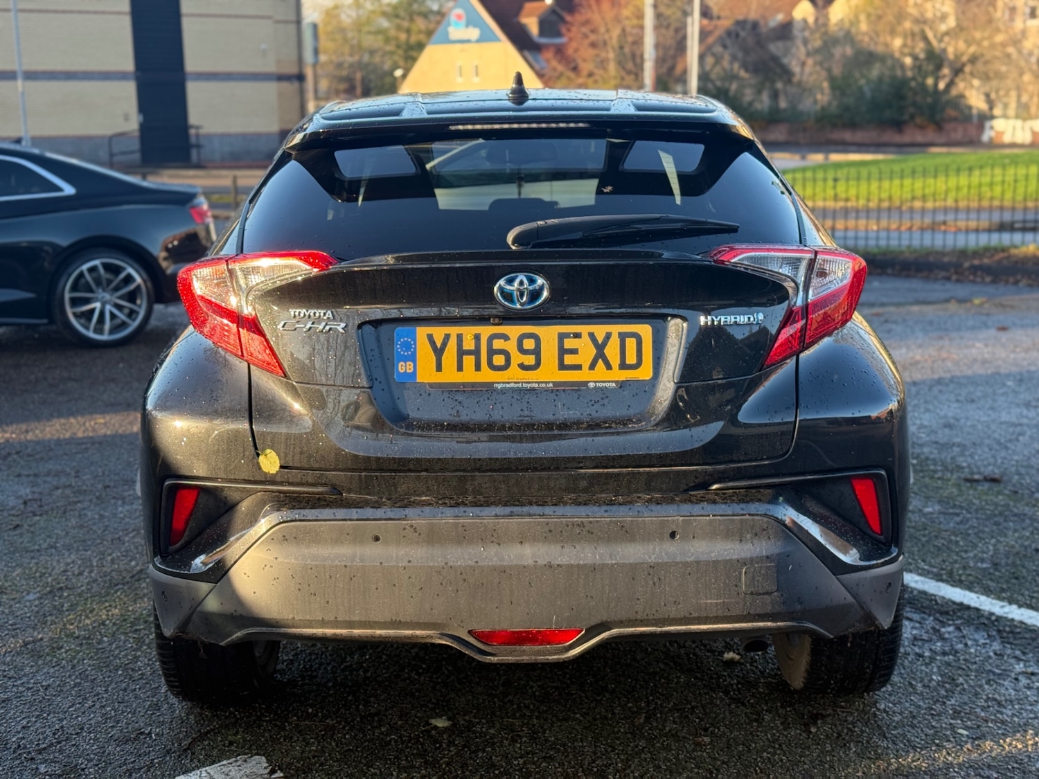 Used Toyota C-HR 2019 for sale - 76738608: Photo 6