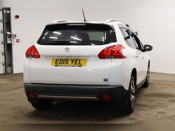 Used Peugeot 2008 2015 for sale - 76643708: Photo