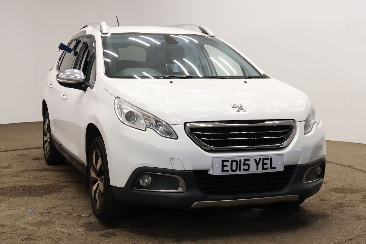 Used Peugeot 2008 2015 for sale - 76643708: Photo 3
