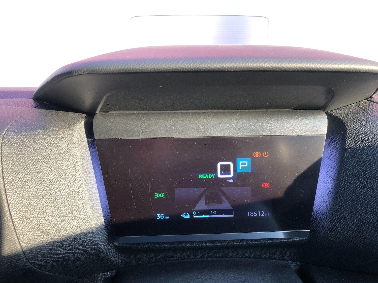 Used Citroen e-C4 2023 for sale - 76786850: Photo 34