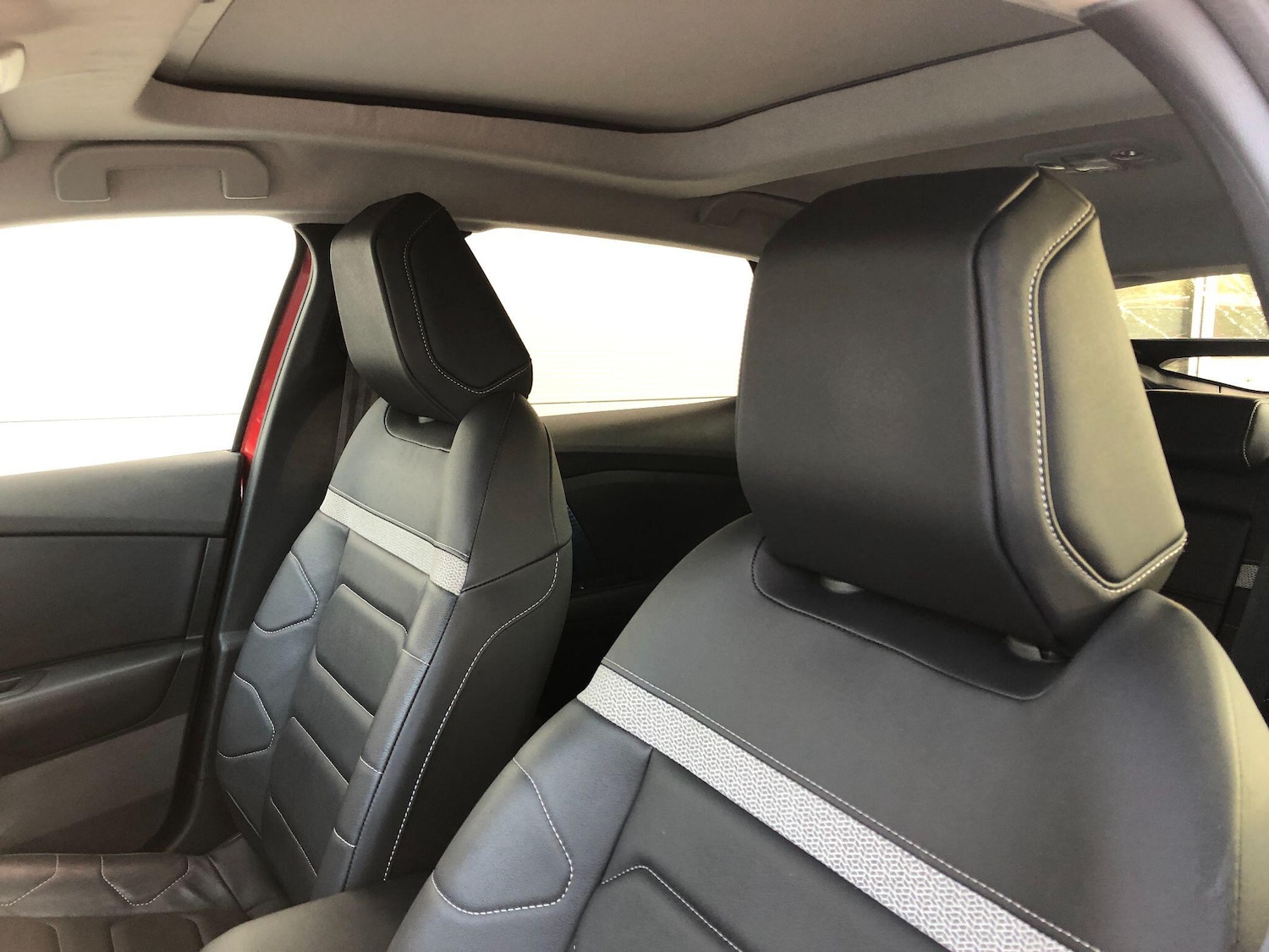 Used Citroen e-C4 2023 for sale - 76786850: Photo 43