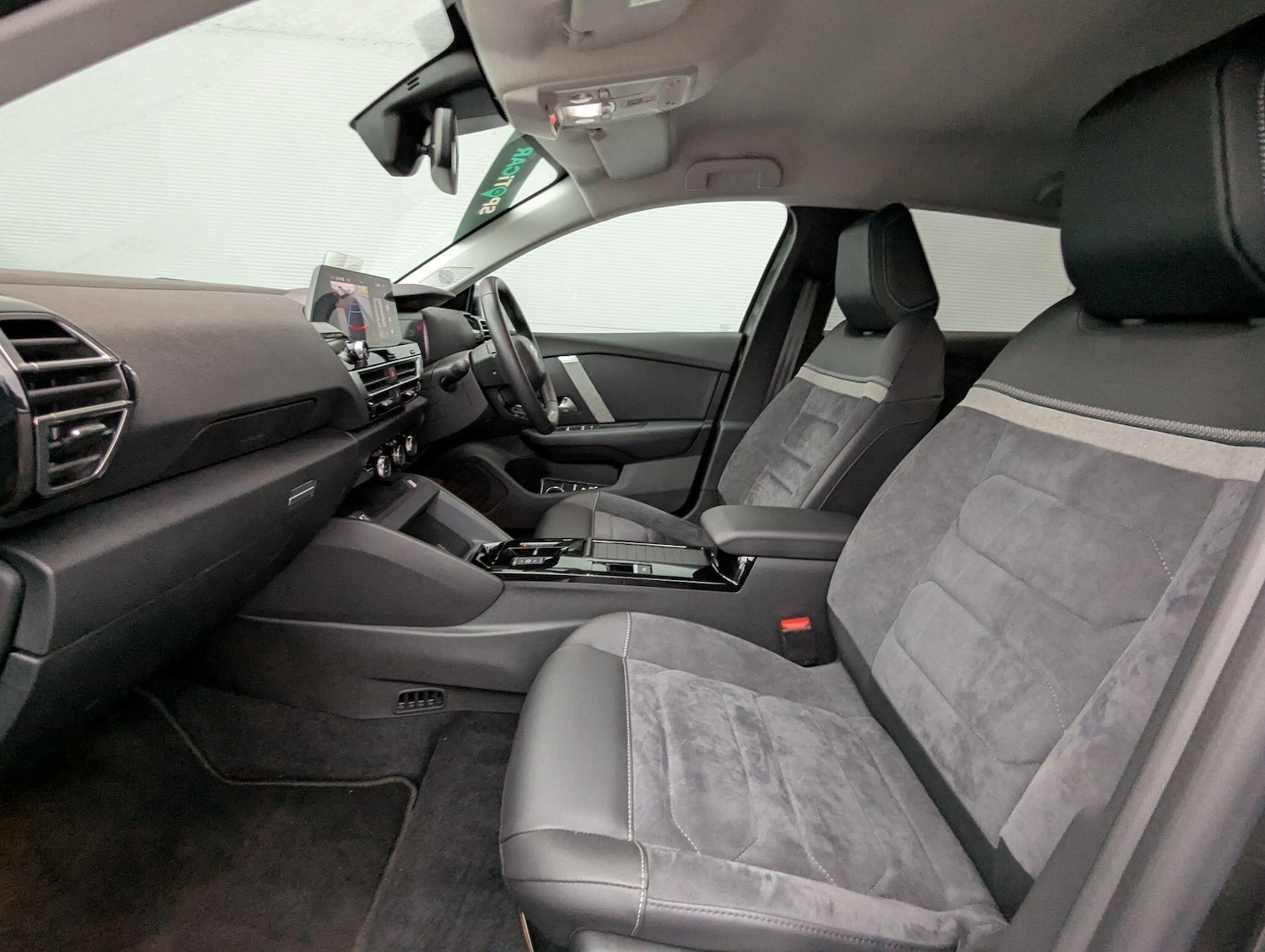 Used Citroen C4 2024 for sale - 76560926: Photo 26