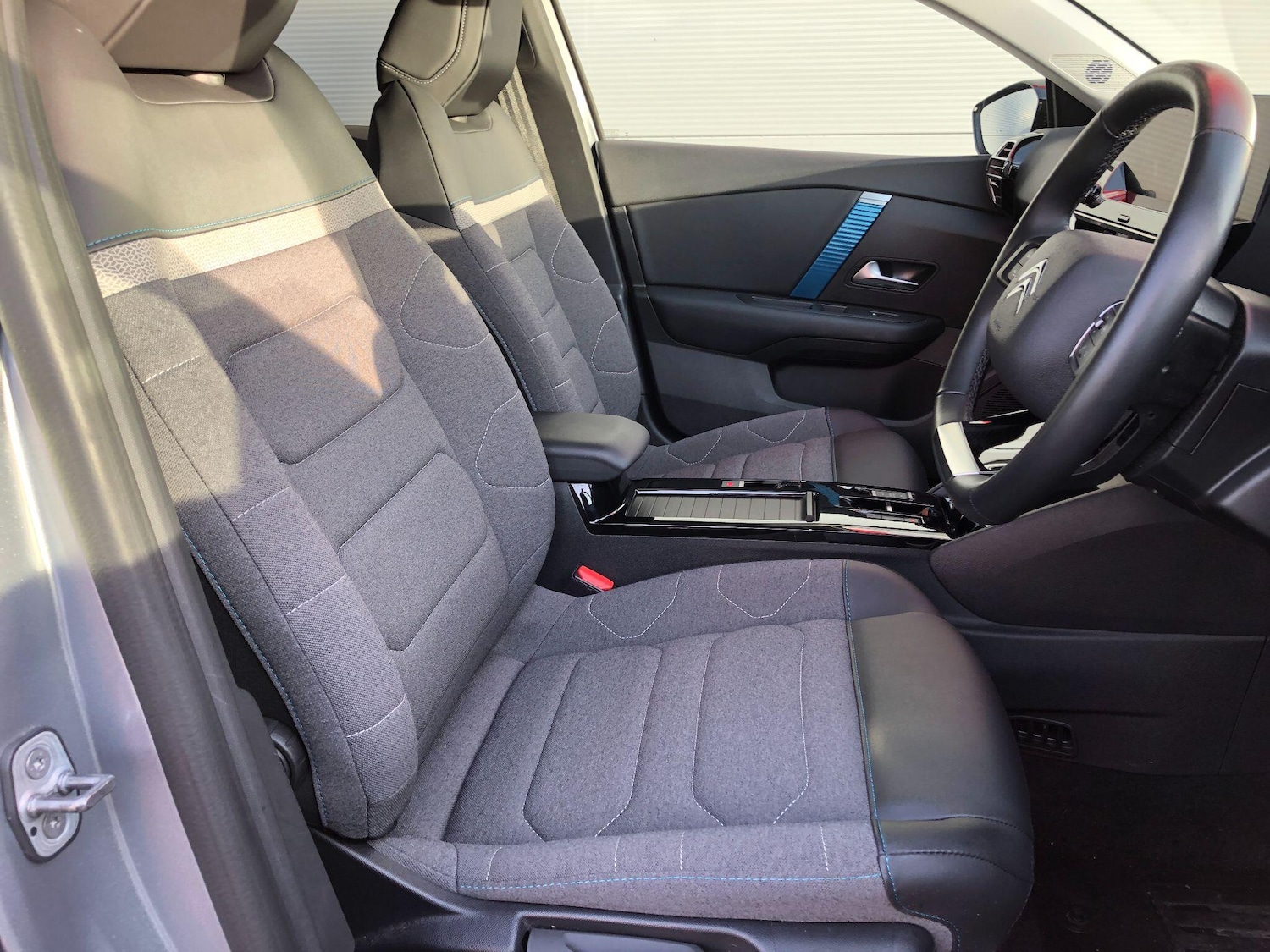 Used Citroen e-C4 X 2023 for sale - 76549944: Photo 14