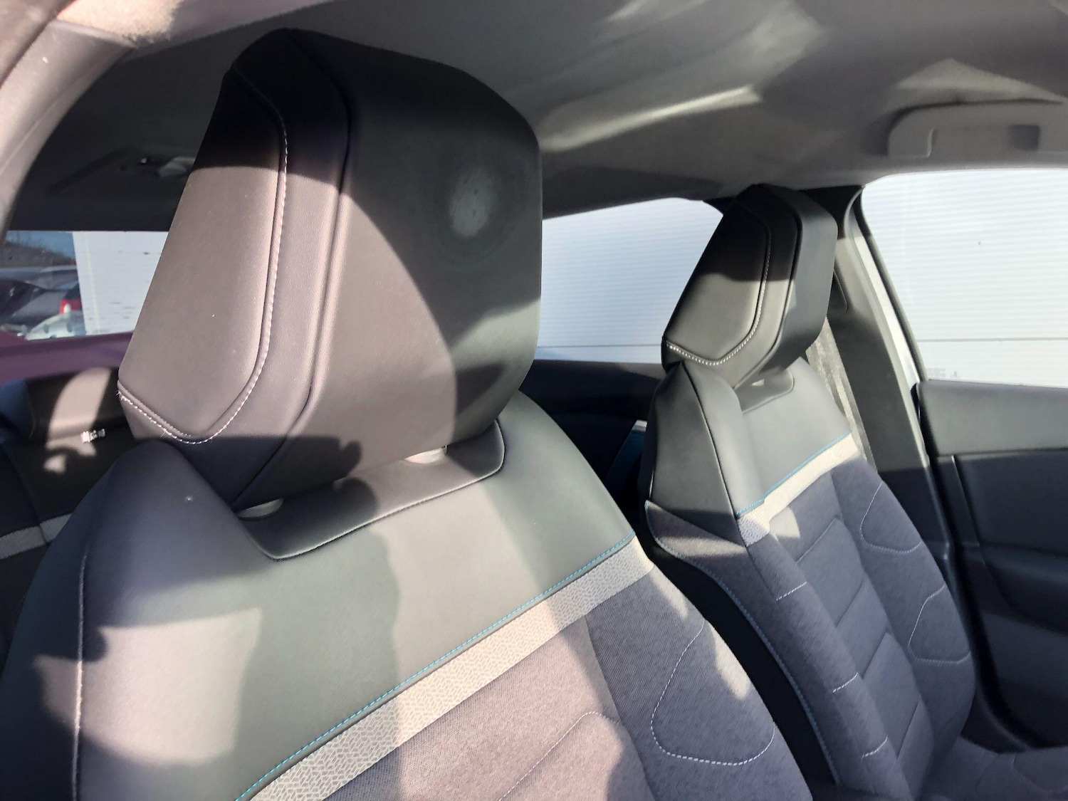 Used Citroen e-C4 X 2023 for sale - 76549944: Photo 16