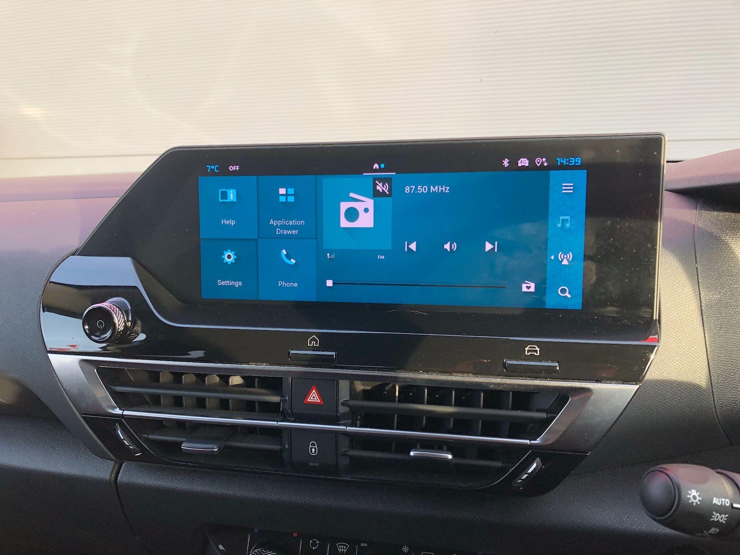 Used Citroen e-C4 X 2023 for sale - 76549944: Photo 36