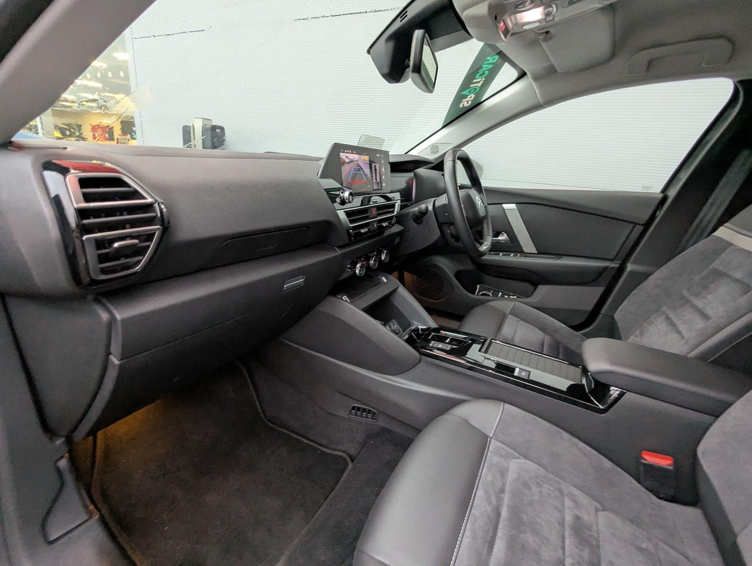 Used Citroen C4 2024 for sale - 77737378: Photo 24