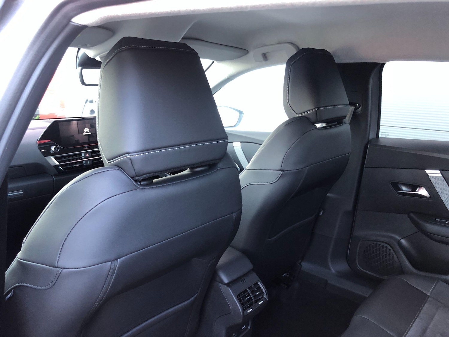 Used Citroen e-C4 X 2024 for sale - 75781838: Photo 21