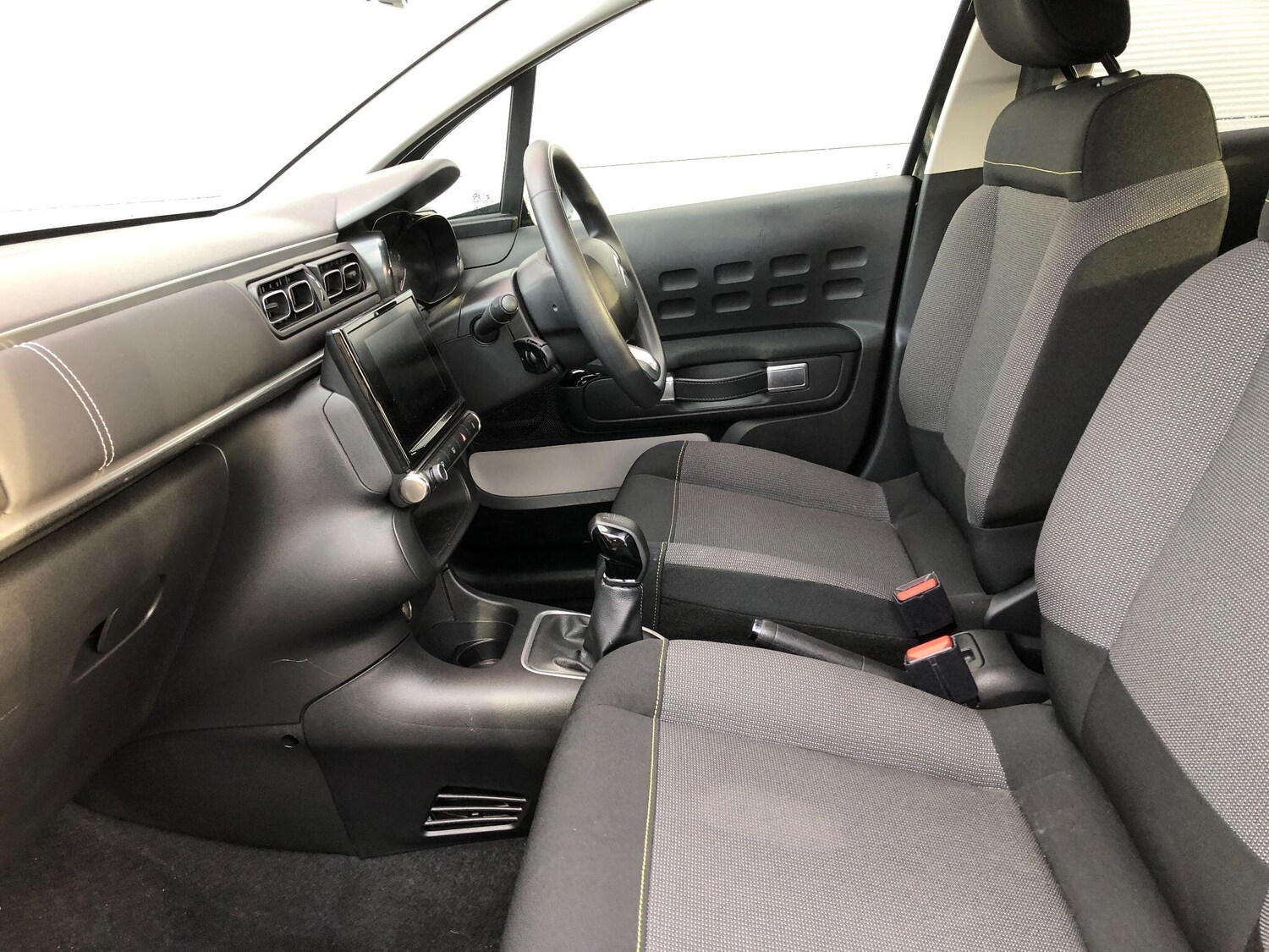 Used Citroen C3 2022 for sale - 76801471: Photo 40