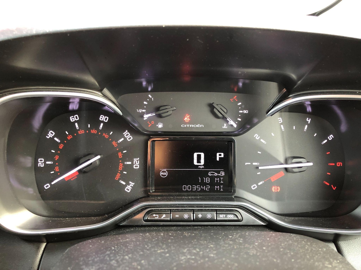 Used Citroen C3 Aircross 2024 for sale - 76801467: Photo 37