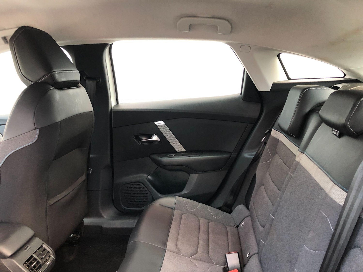 Used Citroen C4 2022 for sale - 77586043: Photo 22