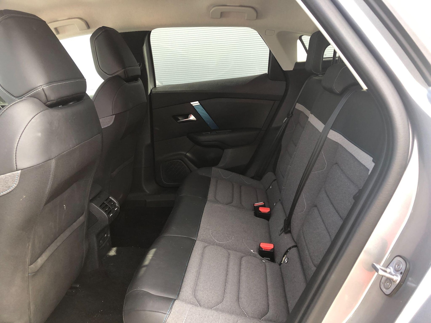 Used Citroen e-C4 2023 for sale - 76042648: Photo 17