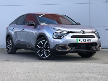 Used Citroen e-C4 2023 for sale - 76042648: Photo