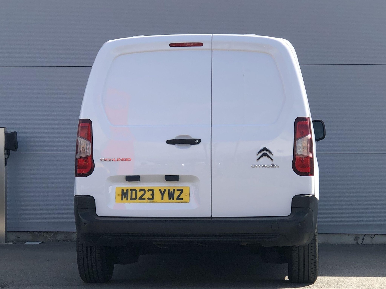 Vehicle 25