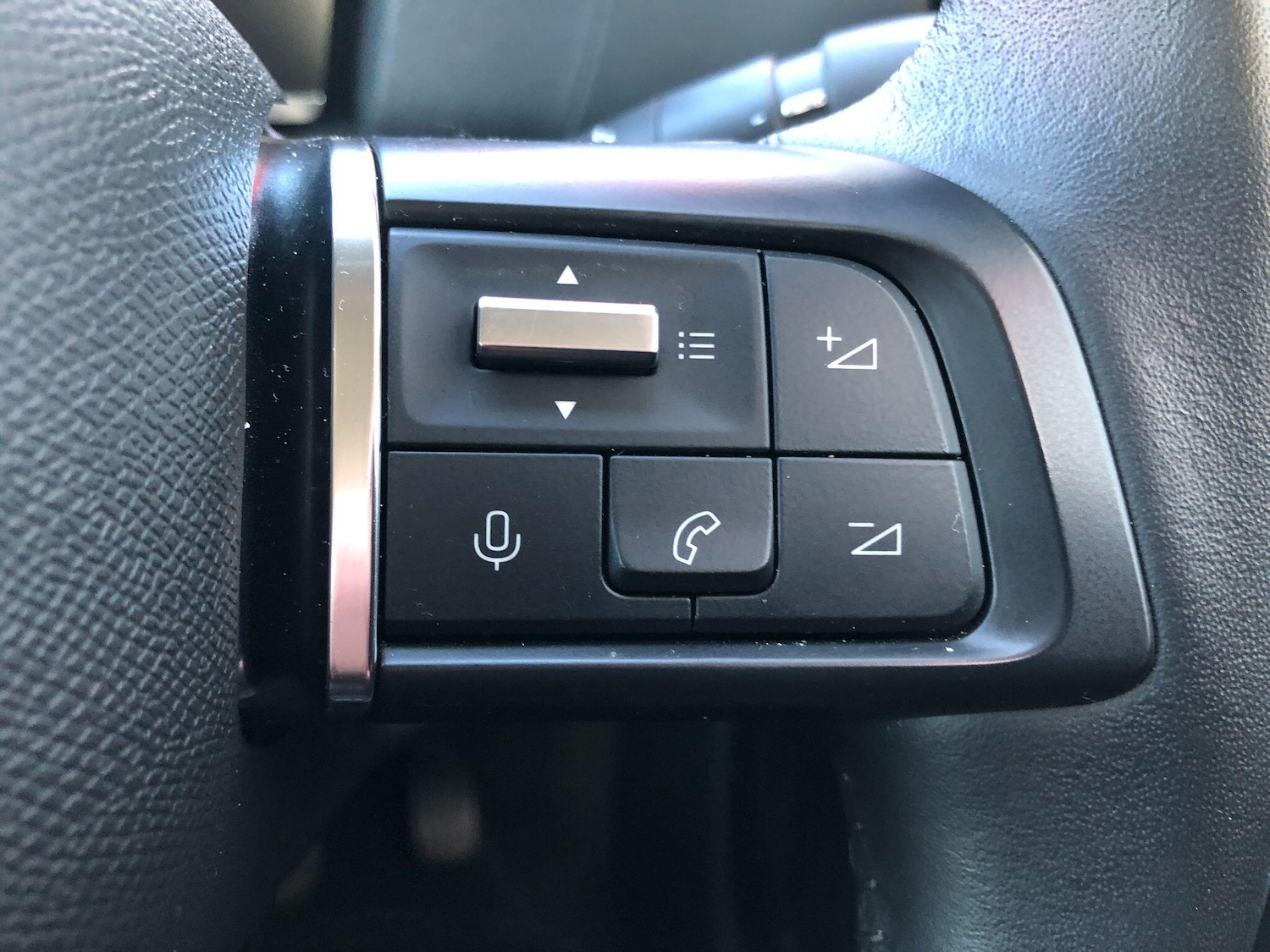 Used Citroen e-C4 2023 for sale - 76549942: Photo 20