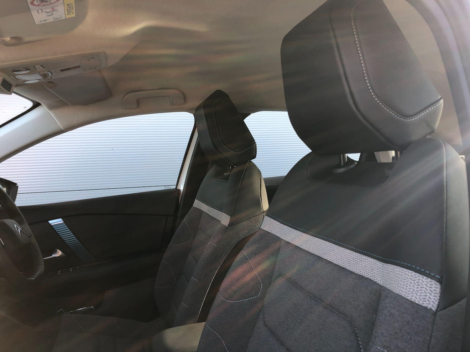 Used Citroen e-C4 2023 for sale - 76549942: Photo 32