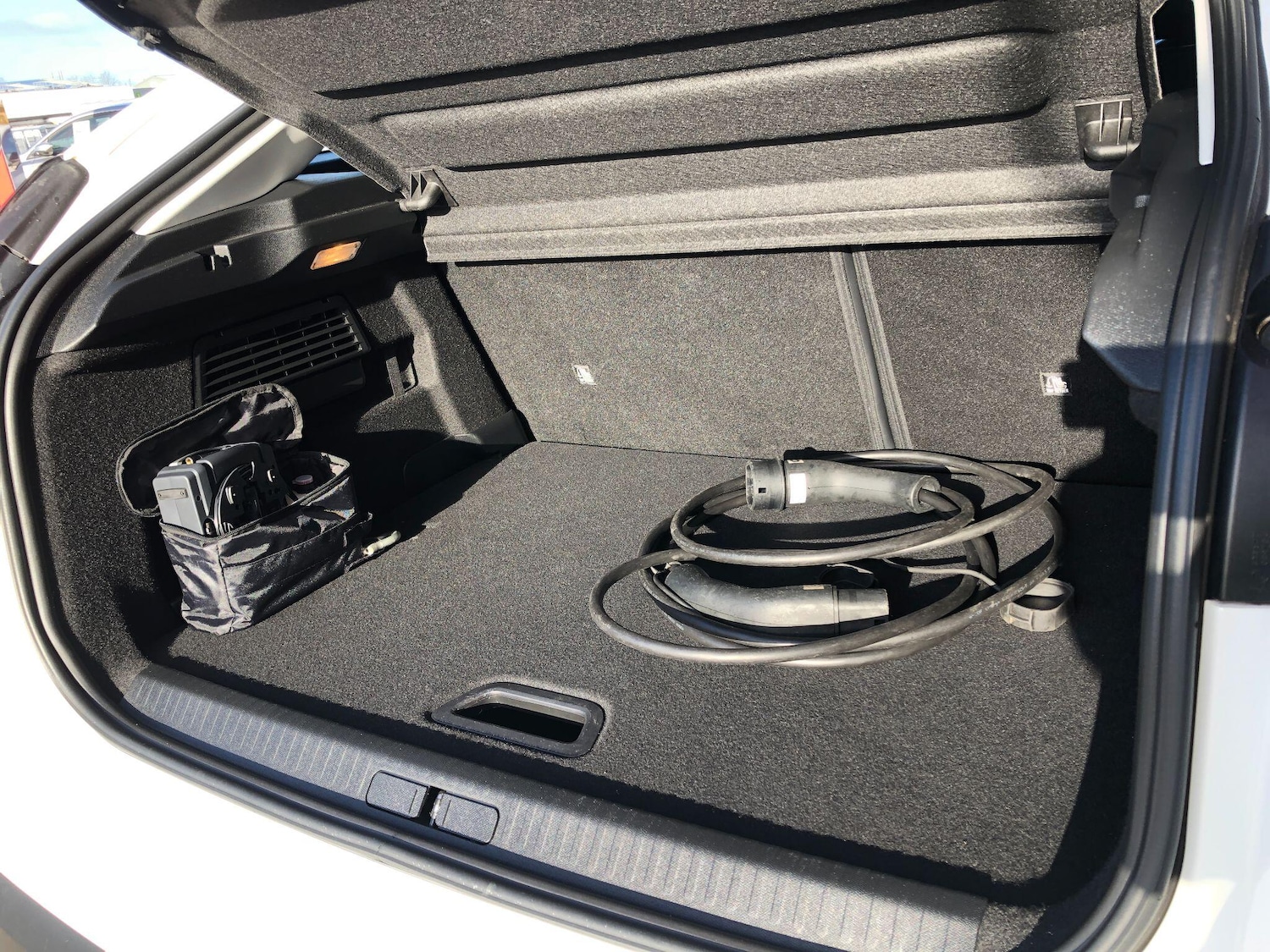 Used Citroen e-C4 2023 for sale - 76549942: Photo 36