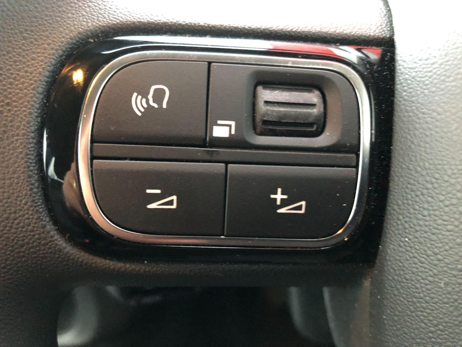 Used Citroen C3 2023 for sale - 76714430: Photo 25