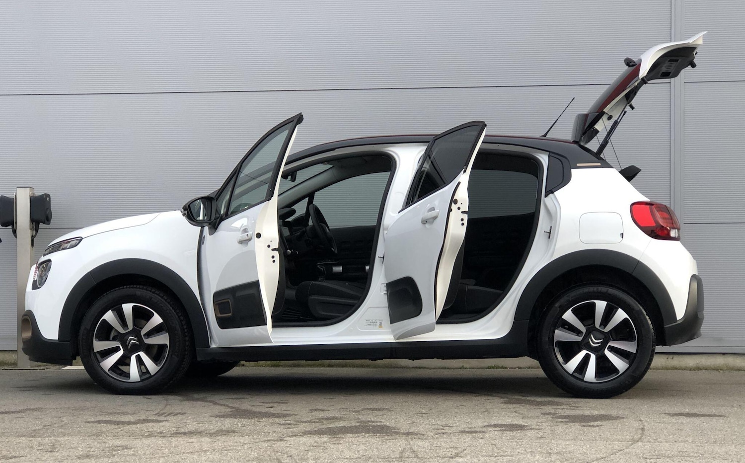 Used Citroen C3 2023 for sale - 76714430: Photo 7