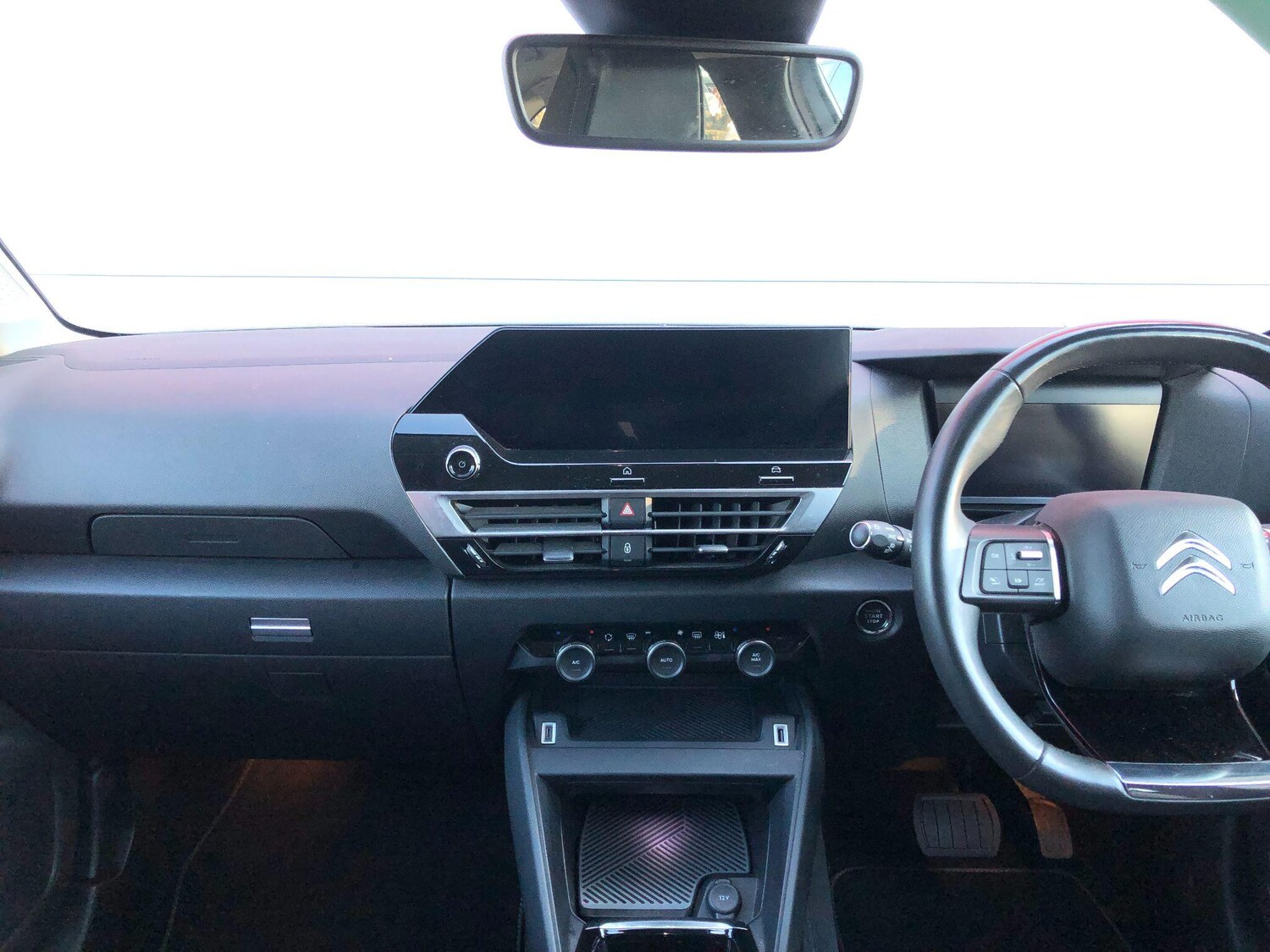 Used Citroen e-C4 2022 for sale - 77468580: Photo 13