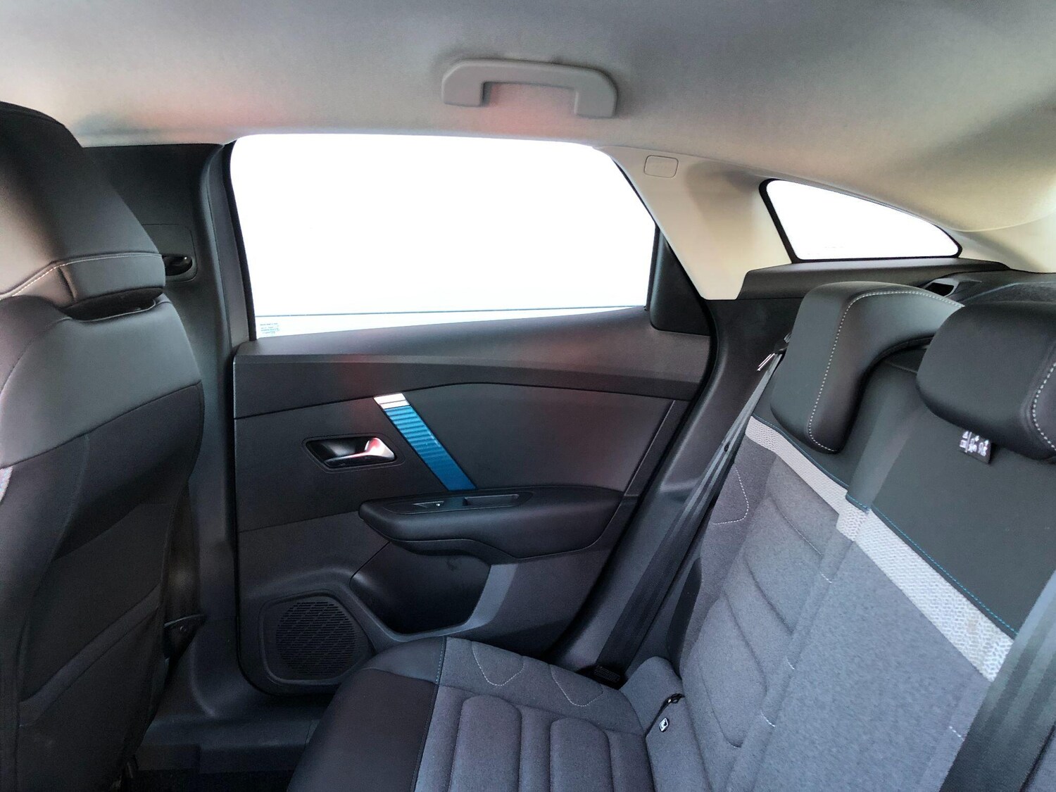 Used Citroen e-C4 2022 for sale - 77468580: Photo 21